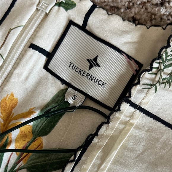 Tuckernuck Mini Alice Dress - Fresher Buds - Picture 2 of 6